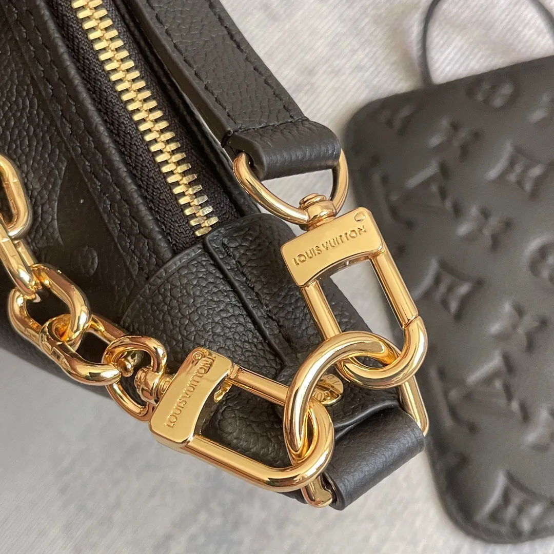 All categories Official website "Brand Women's Bags" Women's Bags 💙 LV 2025 new LV armpit bag