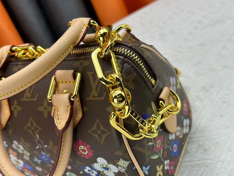 All Categories Official Website "Brand Women's Bags" Women's Bags 💙 LV 2024 New LV Crossbody Bag