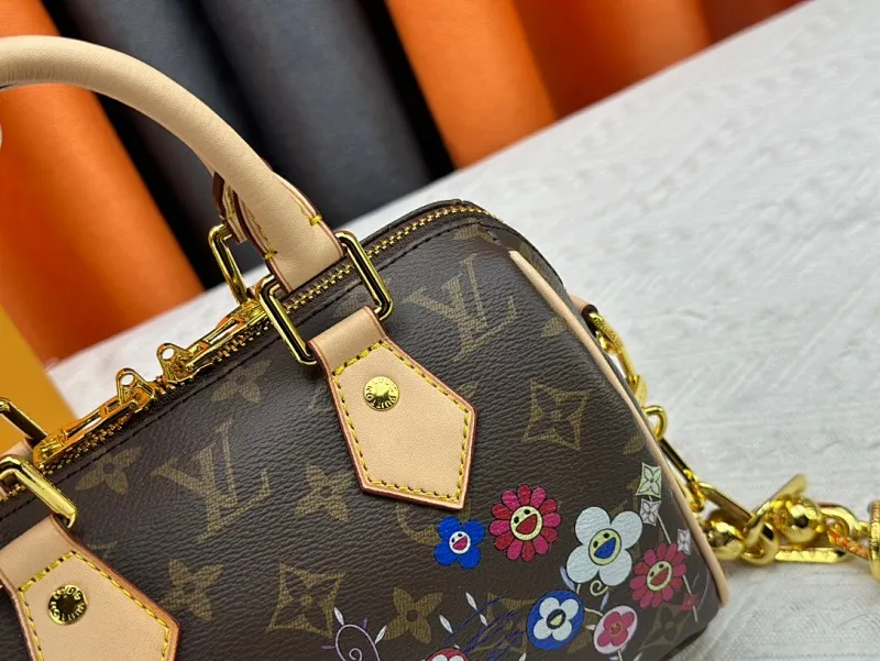 All Categories Official Website "Brand Women's Bags" Women's Bags 💙 LV 2024 New LV Crossbody Bag