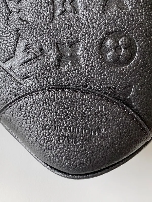 All Categories Official Website "Brand Women's Bags" Women's Bags 💙 LV 2025 New LV Crossbody Bag