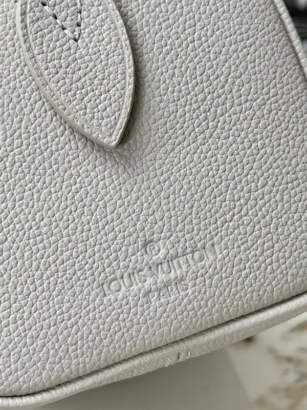 All Categories Official Website "Brand Women's Bags" Women's Bags 💙 LV 2025 New LV Crossbody Bag