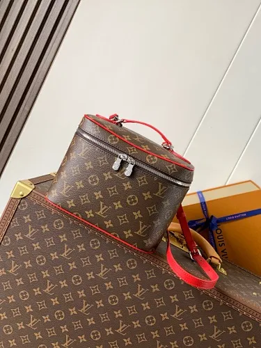 All Categories Official Website "Brand Women's Bags" Women's Bags 💙 LV 2025 New LV Crossbody Bag