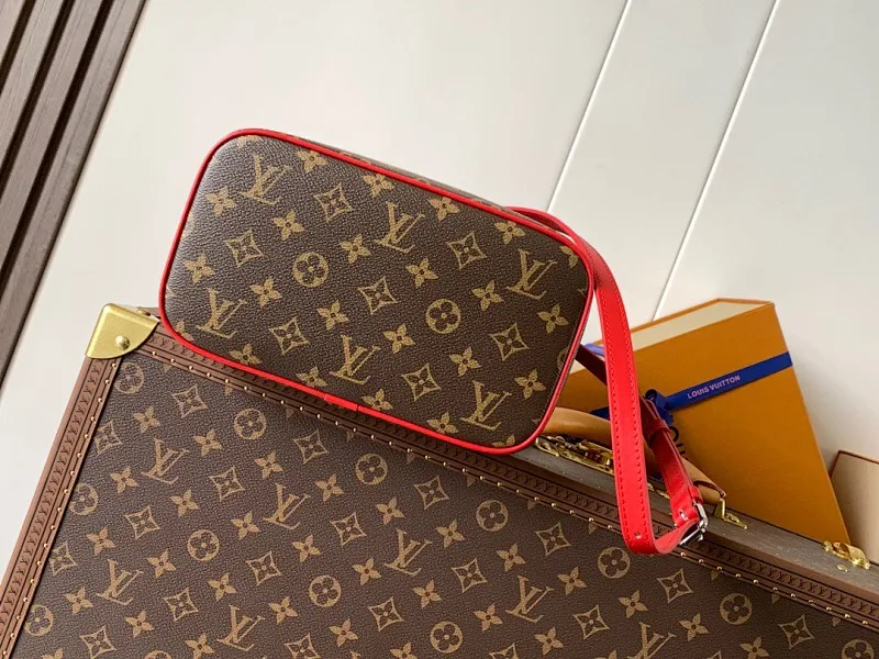 All Categories Official Website "Brand Women's Bags" Women's Bags 💙 LV 2025 New LV Crossbody Bag