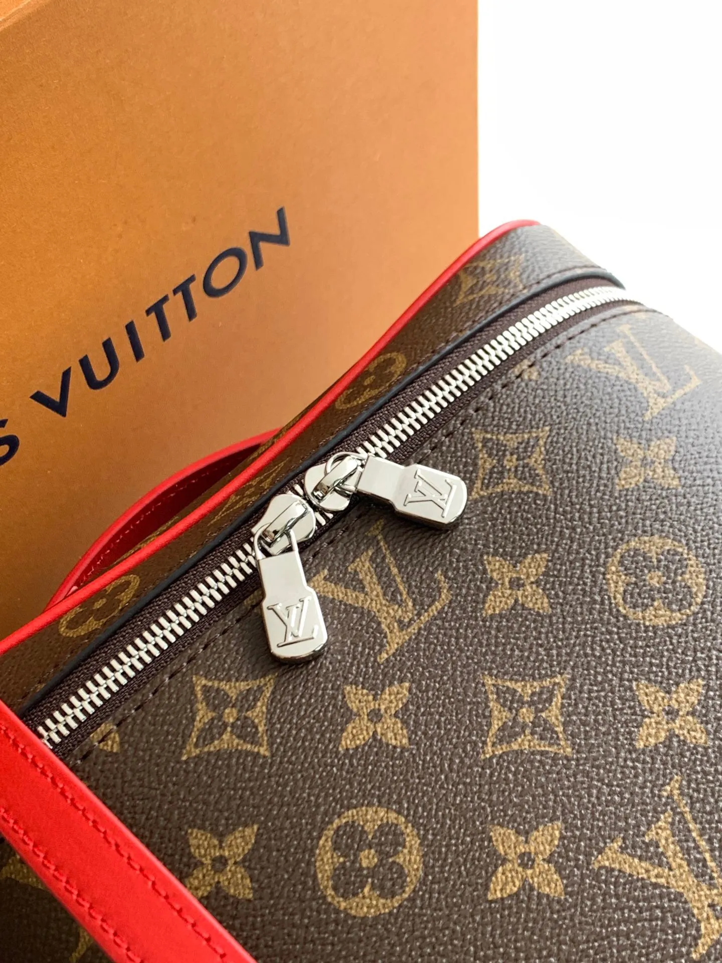 All Categories Official Website "Brand Women's Bags" Women's Bags 💙 LV 2025 New LV Crossbody Bag