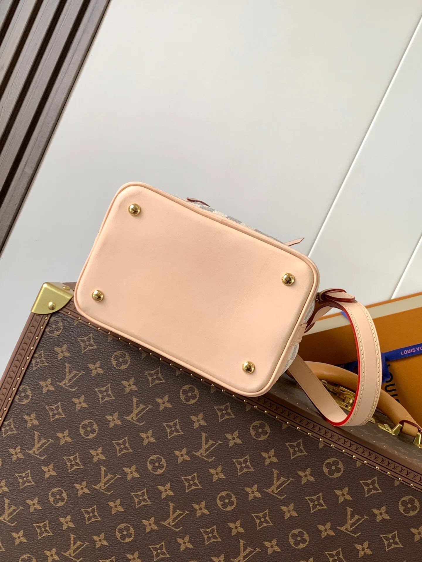 All Categories Official Website "Brand Women's Bags" Women's Bags 💙 LV 2025 New LV Crossbody Bag