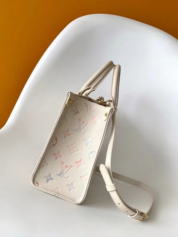 All Categories Official Website "Brand Women's Bags" Women's Bags 💙 LV 2025 New LV Crossbody Bag