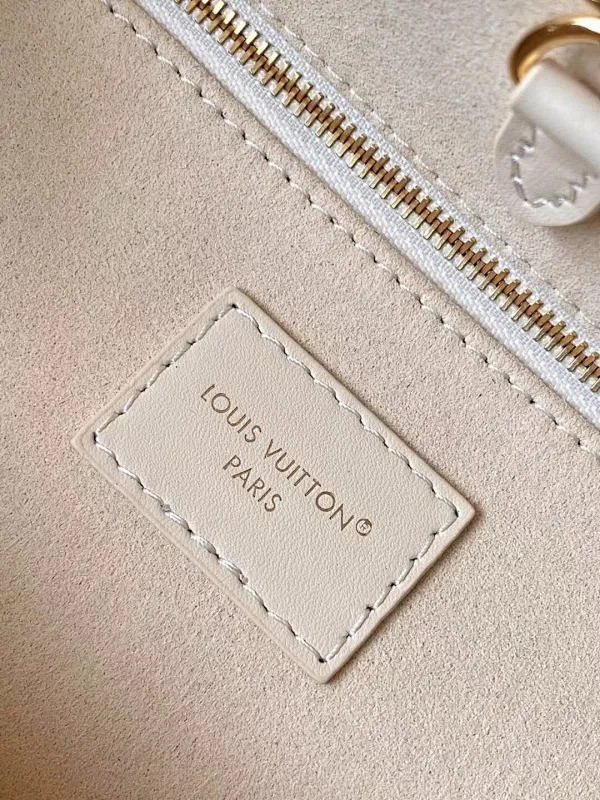 All Categories Official Website "Brand Women's Bags" Women's Bags 💙 LV 2025 New LV Crossbody Bag