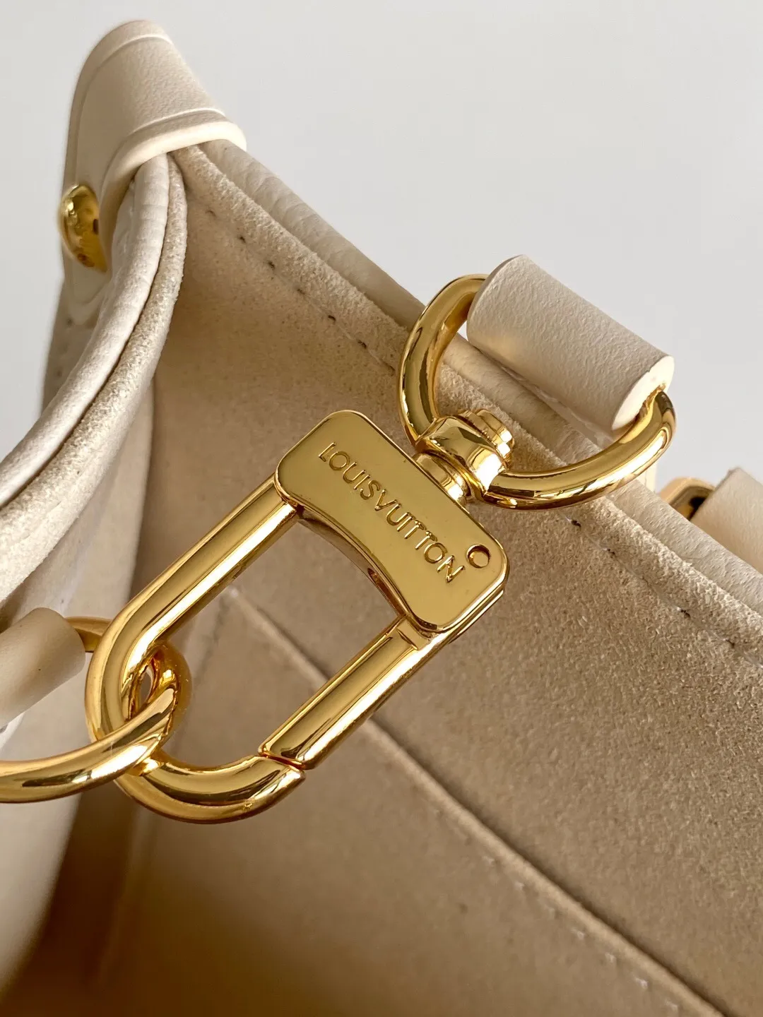 All Categories Official Website "Brand Women's Bags" Women's Bags 💙 LV 2025 New LV Crossbody Bag