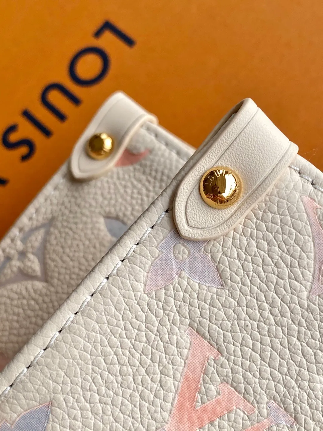 All Categories Official Website "Brand Women's Bags" Women's Bags 💙 LV 2025 New LV Crossbody Bag