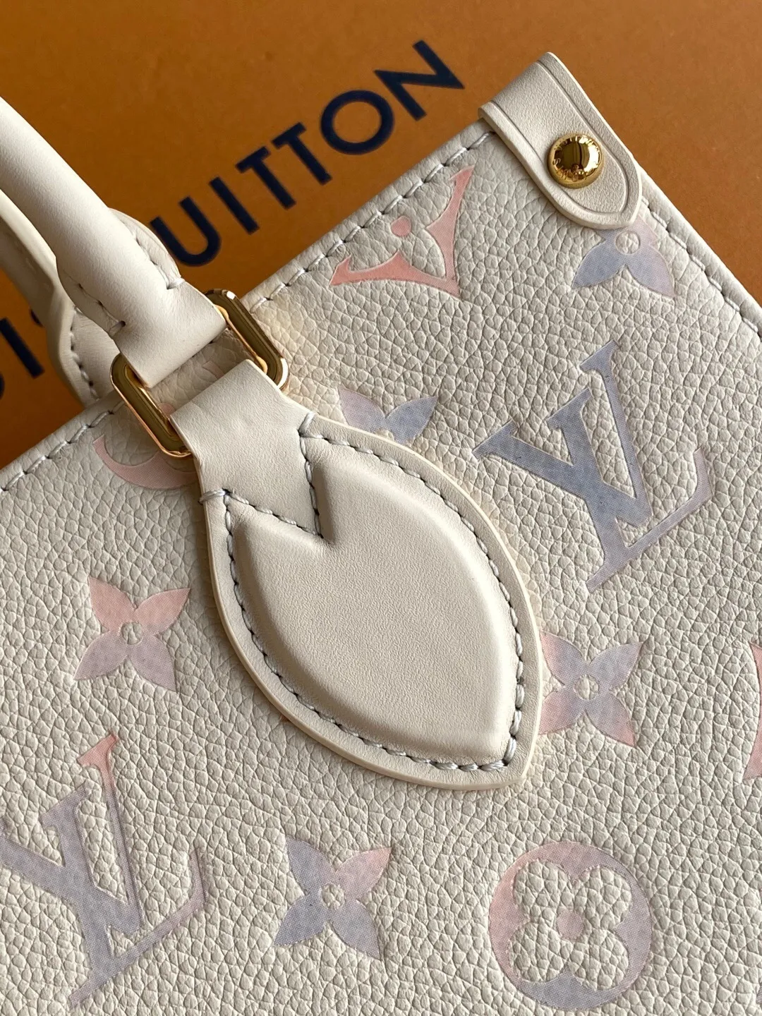 All Categories Official Website "Brand Women's Bags" Women's Bags 💙 LV 2025 New LV Crossbody Bag