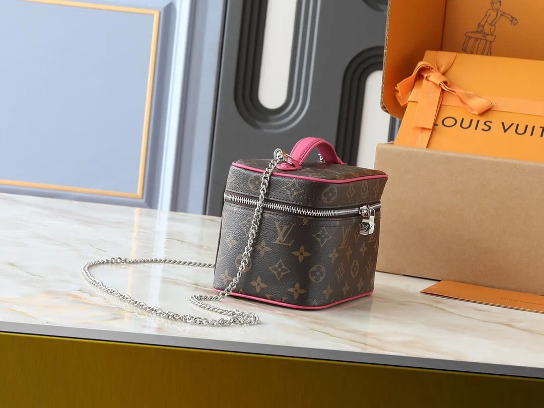 All Categories Official Website "Brand Women's Bags" Women's Bags 💙 LV 2025 New LV Cosmetic Bag