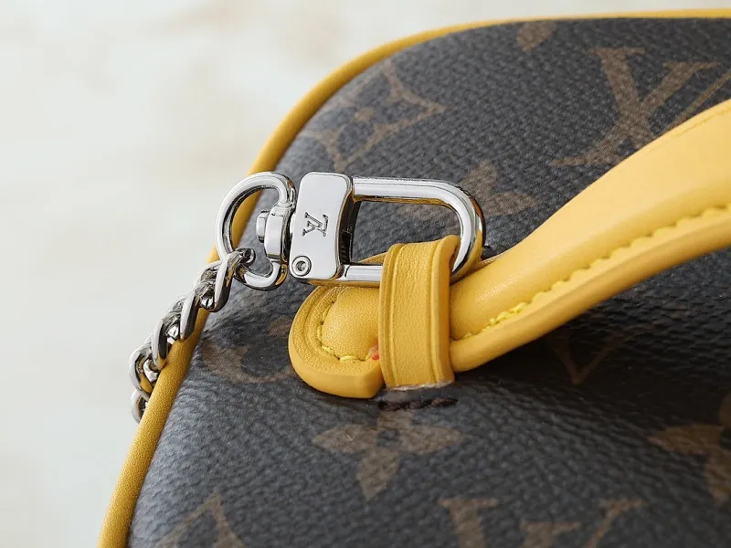All Categories Official Website "Brand Women's Bags" Women's Bags 💙 LV 2025 New LV Cosmetic Bag