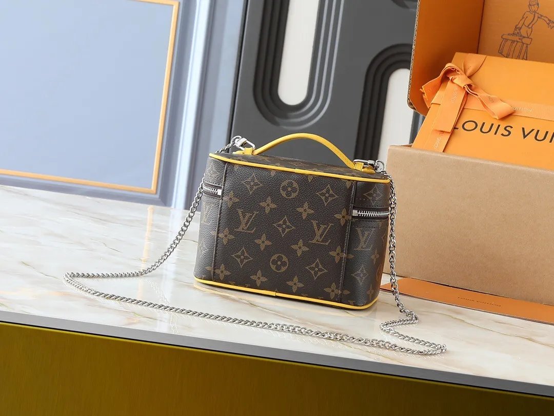 All Categories Official Website "Brand Women's Bags" Women's Bags 💙 LV 2025 New LV Cosmetic Bag