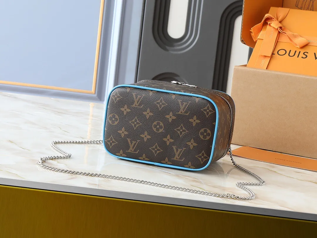 All Categories Official Website "Brand Women's Bags" Women's Bags 💙 LV 2025 New LV Cosmetic Bag