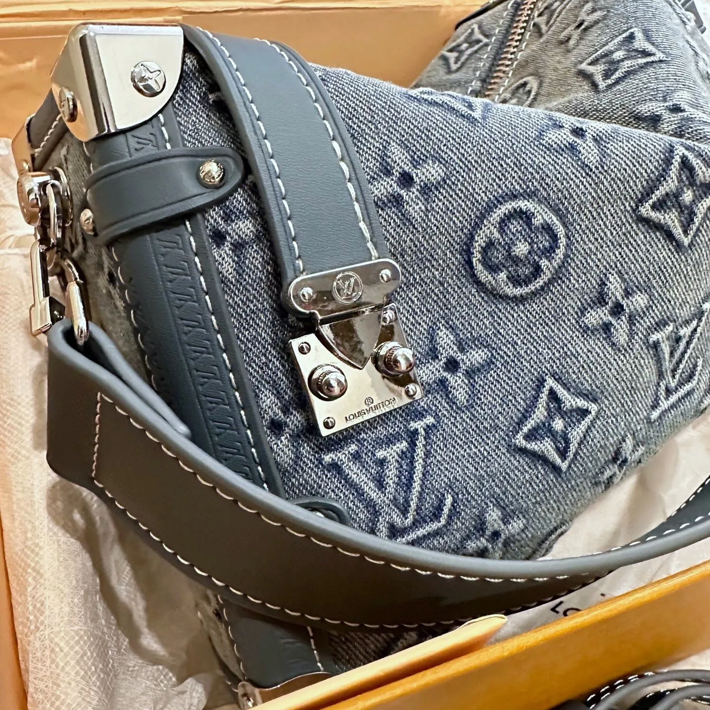 All Categories Official Website "Brand Women's Bags" Women's Bags 💙 LV 2025 New LV Crossbody Bag