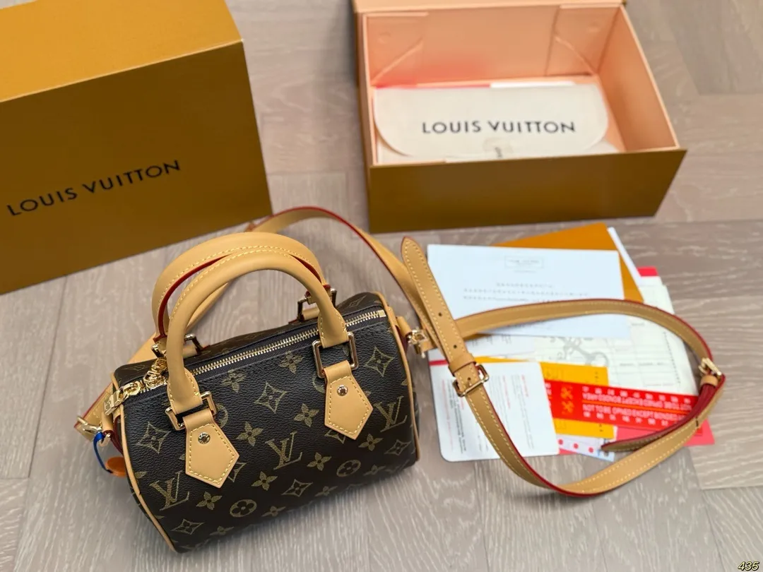 All Categories Official Website "Brand Women's Bags" Women's Bags 💙 LV 2025 New LV Crossbody Bag