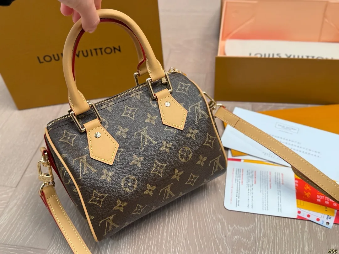 All Categories Official Website "Brand Women's Bags" Women's Bags 💙 LV 2025 New LV Crossbody Bag