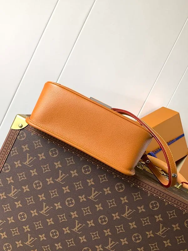 All Categories Official Website "Brand Women's Bags" Women's Bags 💙 LV 2026 New LV Crossbody Bag