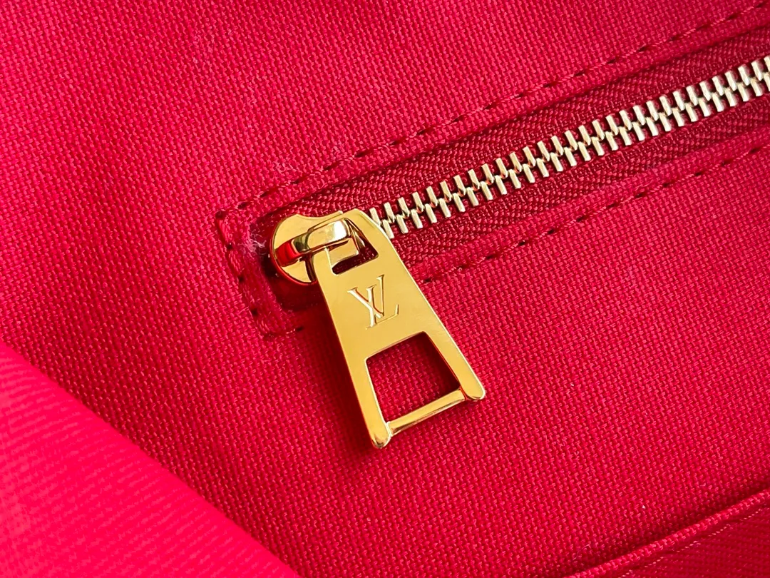 All categories 💚 Authentic bags 💚 LV 2026 new LV top replica hand shoulder bag