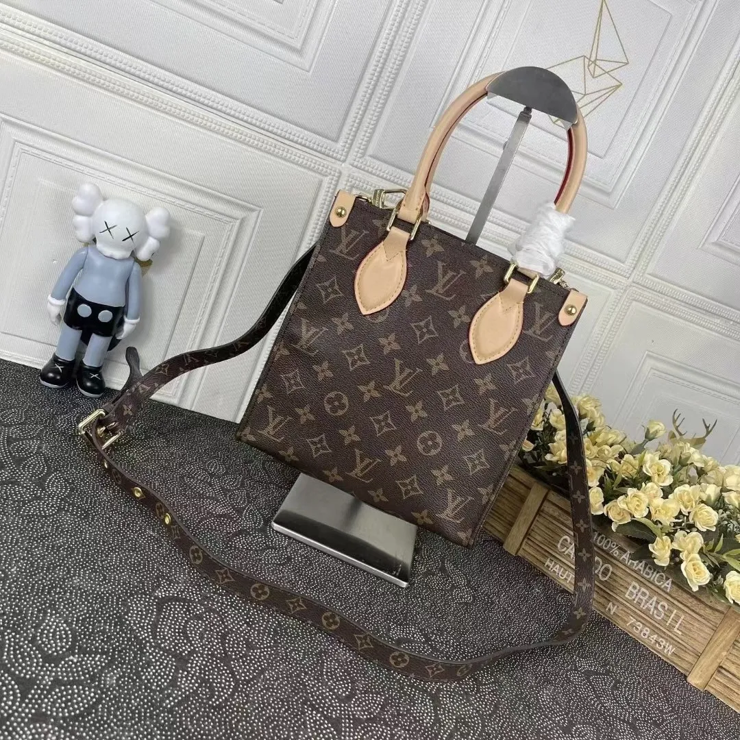 All categories Official website "Brand Women's Bags" Women's Bags 💙 LV fine imitation LV, high imitation LV bags, LV crossbody bags, 2023 official latest version LV presbyopia handbags, LV bag factory, recommended bags, size: 21-23CM