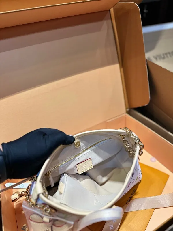 All Categories Official Website "Brand Women's Bags" Women's Bags 💙 LV 2025 New LV Crossbody Bag