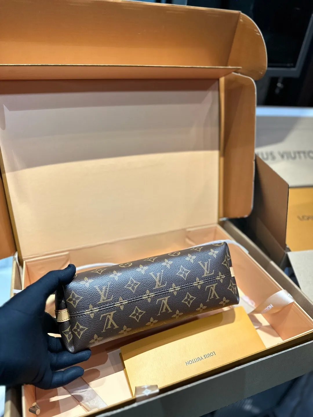 All Categories Official Website "Brand Women's Bags" Women's Bags 💙 LV 2025 New LV Crossbody Bag