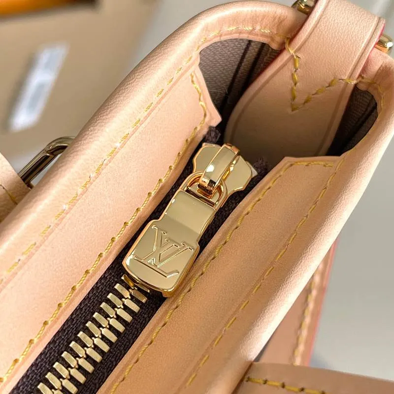 All Categories Official Website "Brand Women's Bags" Women's Bags 💙 LV LV 2026 New Crossbody Shoulder Bag