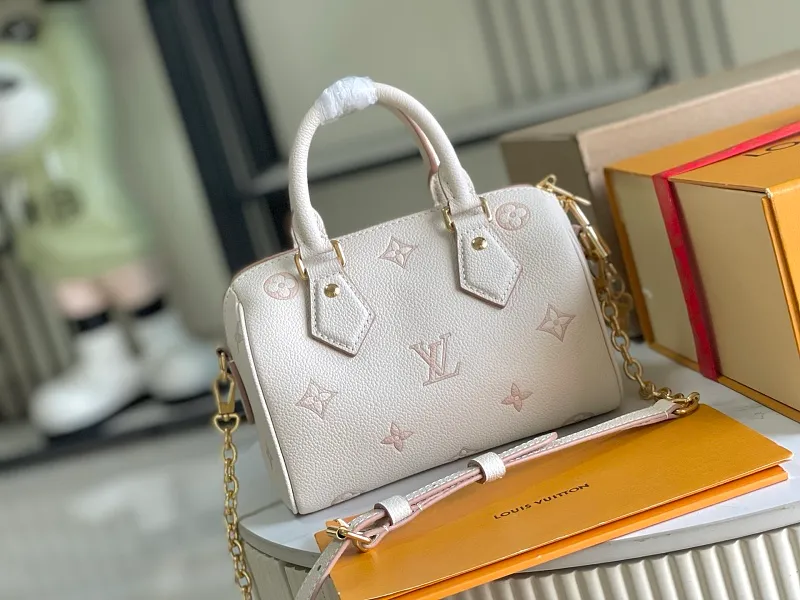 All Categories 💚 Authentic Grade Bags 💚 LV 2026 New LV Top Replica Crossbody Shoulder Bag