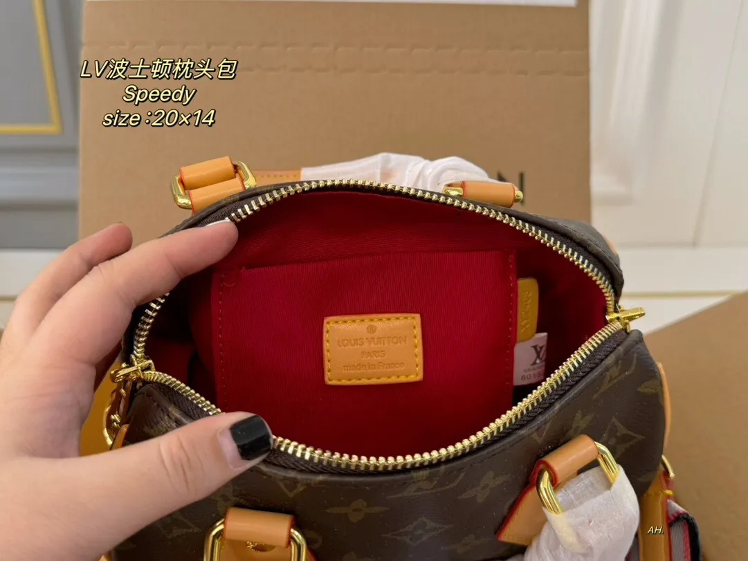 All Categories Official Website "Brand Women's Bags" Women's Bags 💙 LV 2024 Official Website New LV Crossbody Bags