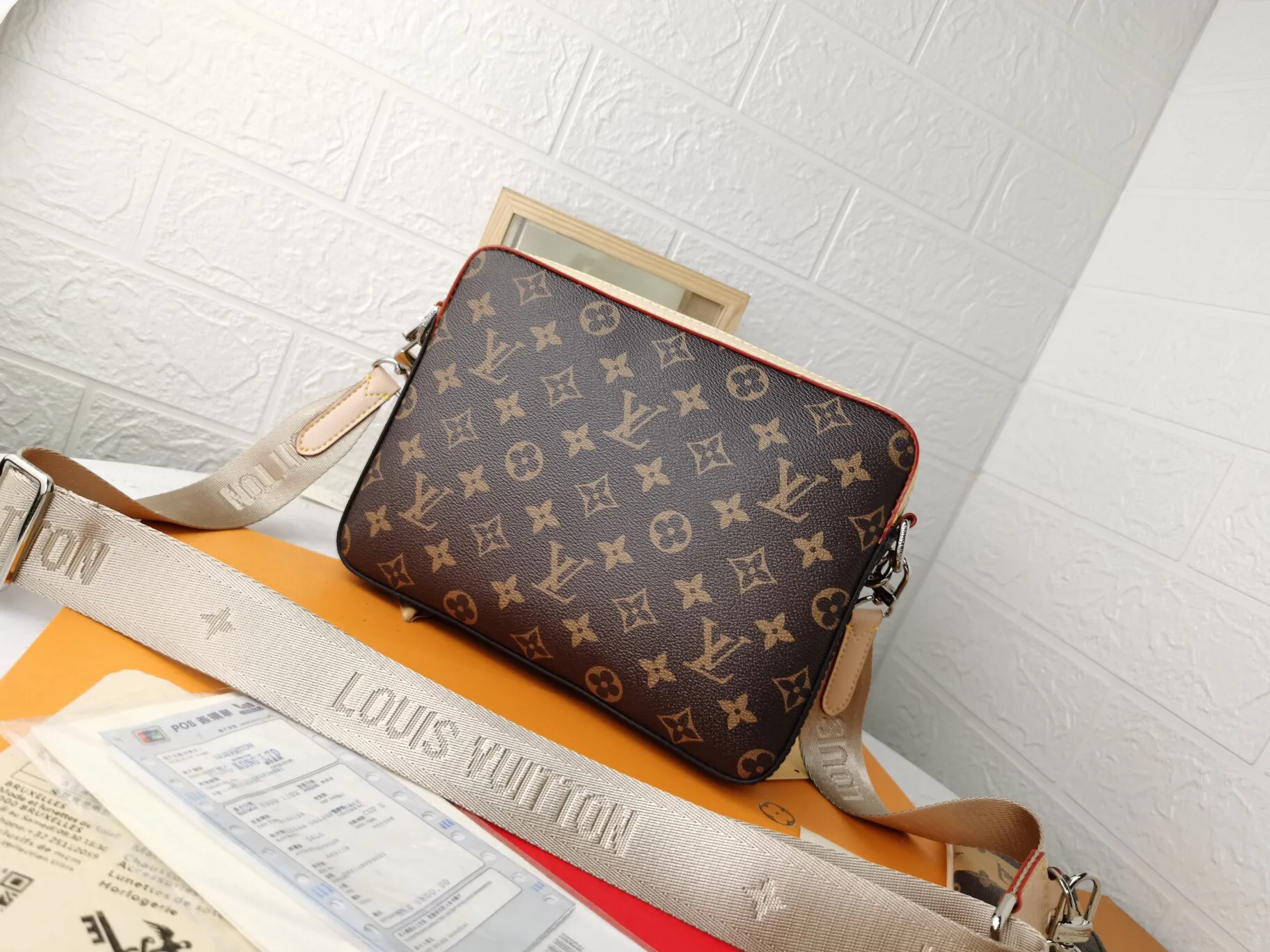 All Categories Official Website "Brand Women's Bags" Women's Bags 💙 LV 2022 Official New LV Men's Three-piece Set Pochette Trio Messenger Bag Wholesale 58001900