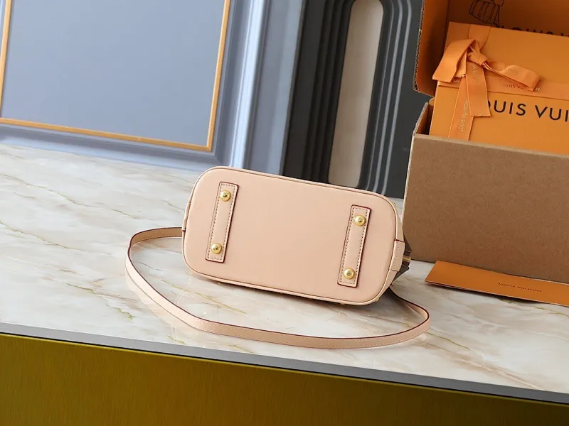 All Categories Official Website "Brand Women's Bags" Women's Bags 💙 LV 2025 New LV Crossbody Bag