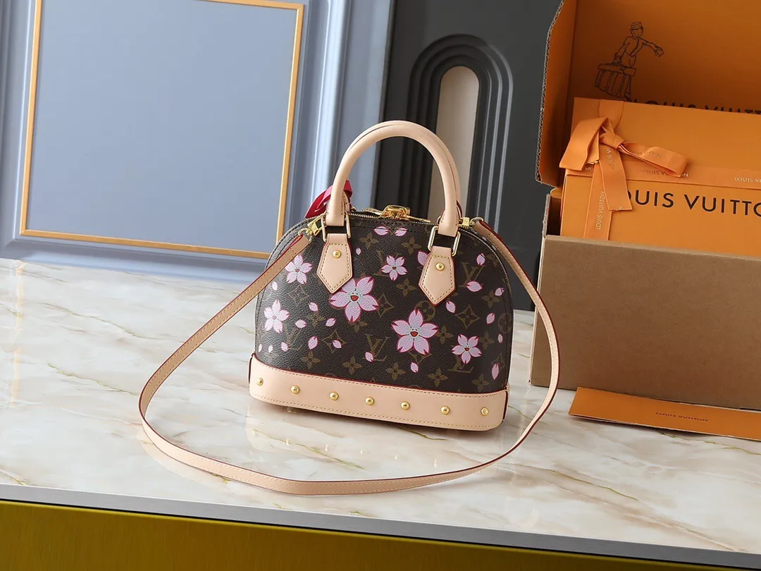 All Categories Official Website "Brand Women's Bags" Women's Bags 💙 LV 2025 New LV Crossbody Bag