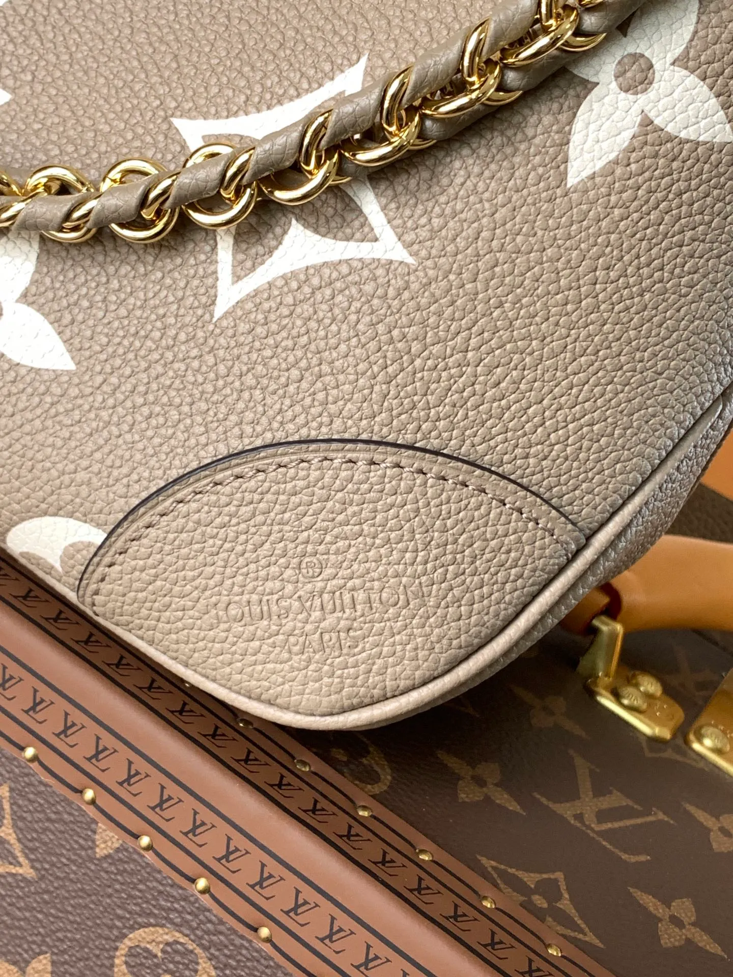 All Categories Official Website "Brand Women's Bags" Women's Bags 💙 LV 2026 New LV Crossbody Bag