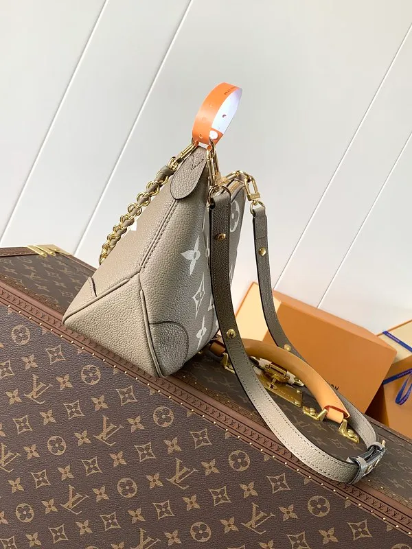 All Categories Official Website "Brand Women's Bags" Women's Bags 💙 LV 2026 New LV Crossbody Bag