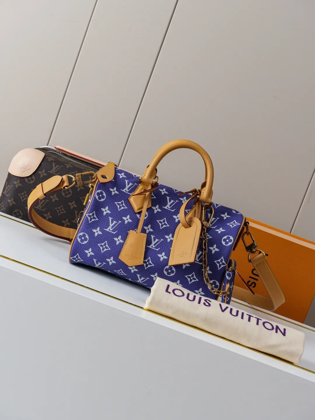 All Categories Official Website "Brand Women's Bags" Women's Bags 💙 LV 2025 New LV Crossbody Bag