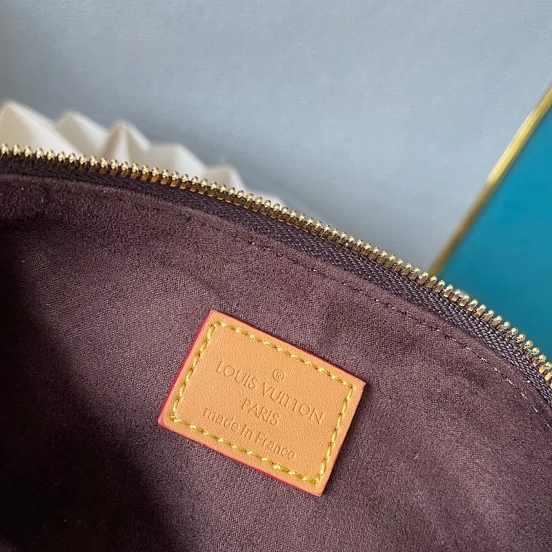 All Categories Official Website "Brand Women's Bags" Women's Bags 💙 LV 2024 New LV Crossbody Bag