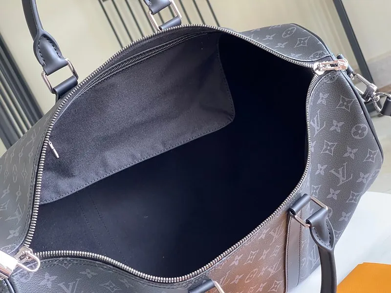 All Categories 💚 Authentic Grade Bags 💚 LV 2026 New LV Travel Bag