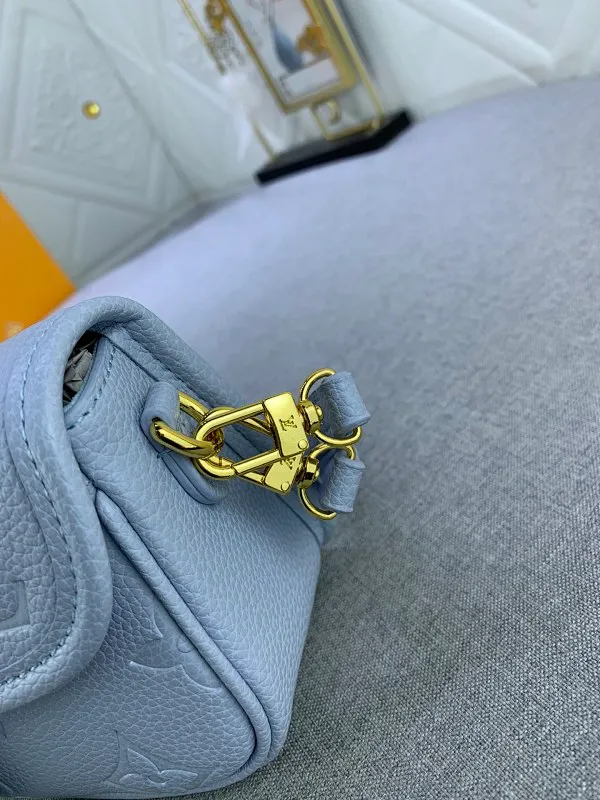 All Categories Official Website "Brand Women's Bags" Women's Bags 💙 LV 2024 New LV Crossbody Bag