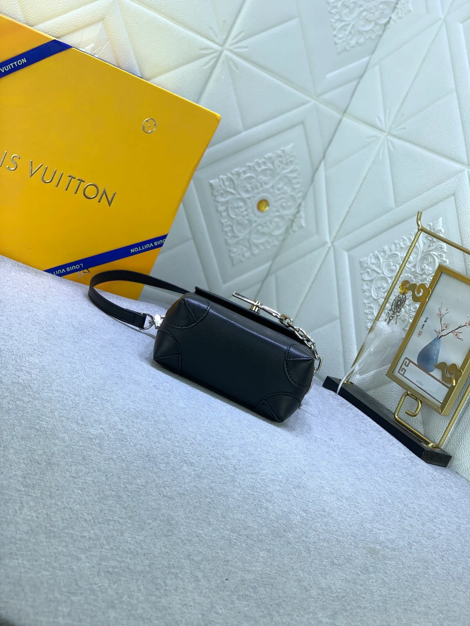 All Categories Official Website "Brand Women's Bags" Women's Bags 💙 LV 2024 New LV Crossbody Bag