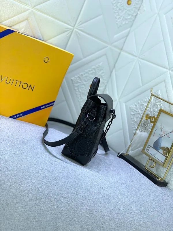 All Categories Official Website "Brand Women's Bags" Women's Bags 💙 LV 2024 New LV Crossbody Bag
