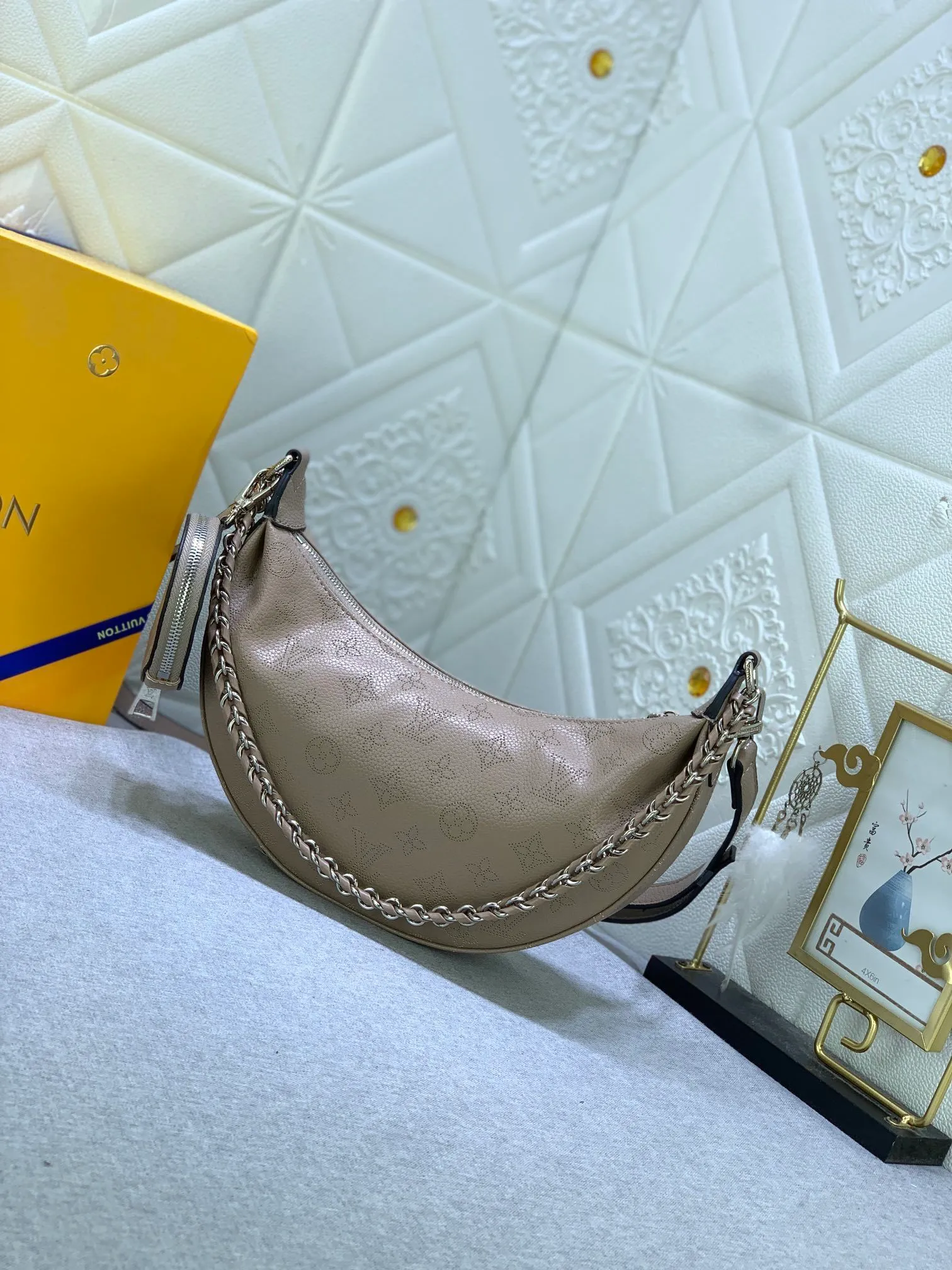 All Categories Official Website "Brand Women's Bags" Women's Bags 💙 LV 2024 New LV Crossbody Bag