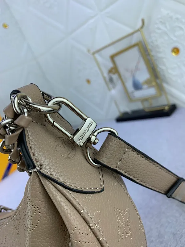 All Categories Official Website "Brand Women's Bags" Women's Bags 💙 LV 2024 New LV Crossbody Bag