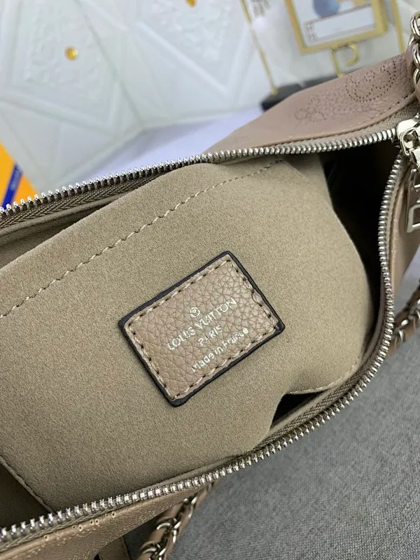 All Categories Official Website "Brand Women's Bags" Women's Bags 💙 LV 2024 New LV Crossbody Bag