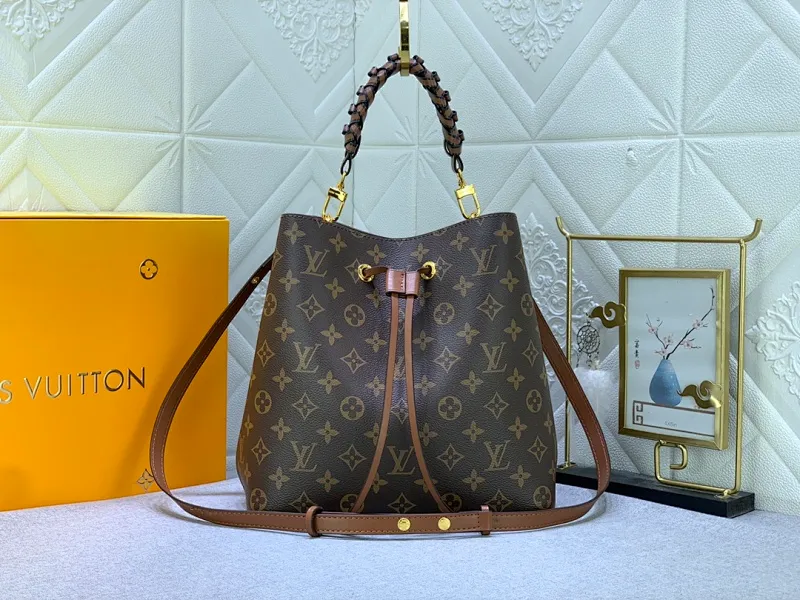 All Categories Official Website "Brand Women's Bags" Women's Bags 💙 LV 2024 New LV Crossbody Bag