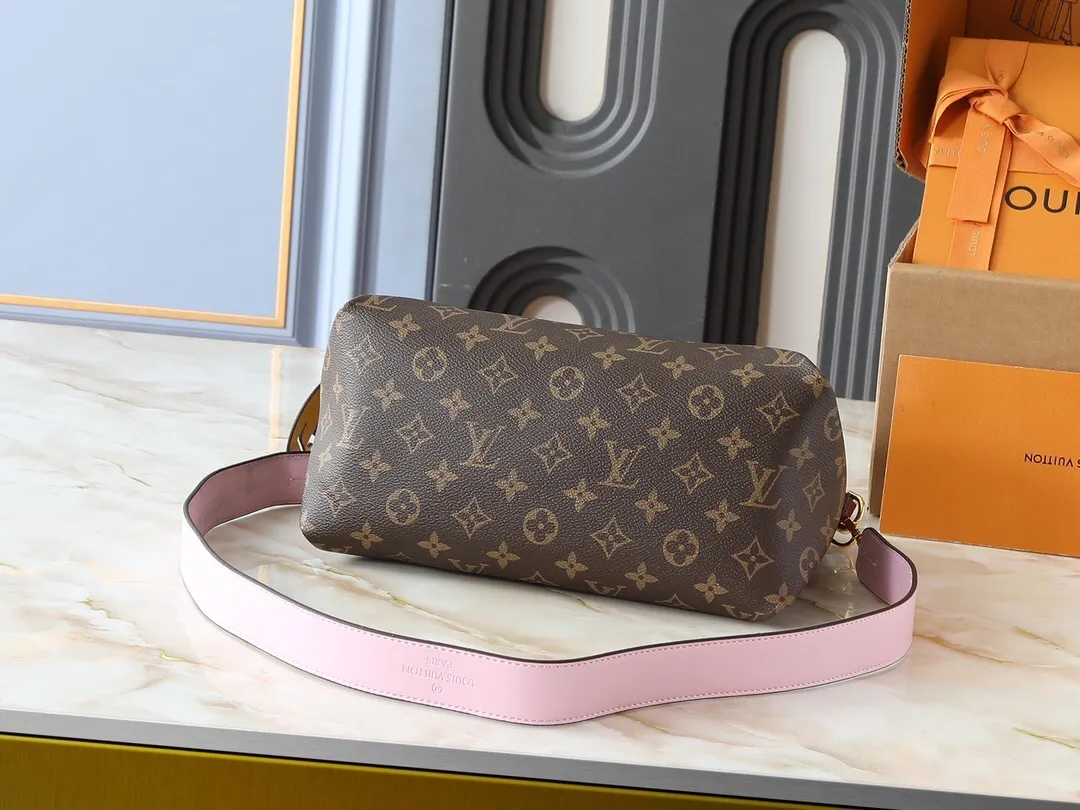 All Categories Official Website "Brand Women's Bags" Women's Bags 💙 LV 2025 New LV Crossbody Bag