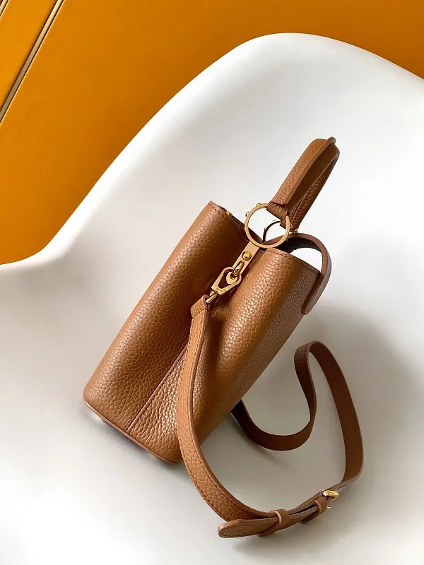 All Categories Official Website "Brand Women's Bags" Women's Bags 💙 LV 2026 Official Website New LV Crossbody Bag