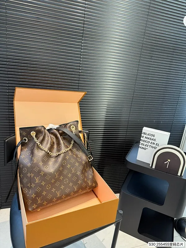 All Categories Official Website "Brand Women's Bags" Women's Bags 💙 LV 2025 New LV Crossbody Bag
