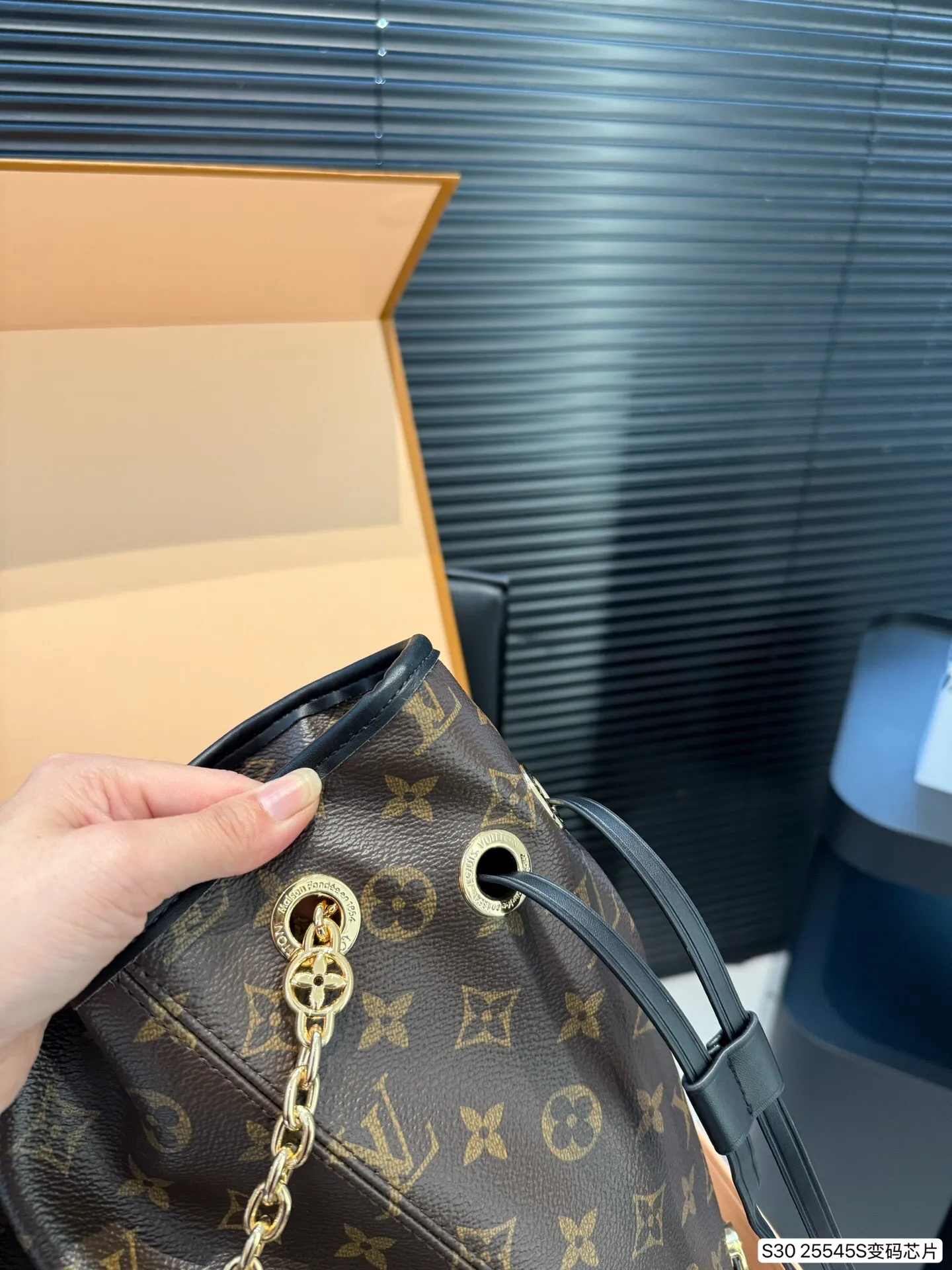All Categories Official Website "Brand Women's Bags" Women's Bags 💙 LV 2025 New LV Crossbody Bag