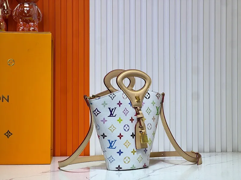All Categories Official Website "Brand Women's Bags" Women's Bags 💙 LV 2025 New LV Crossbody Bag