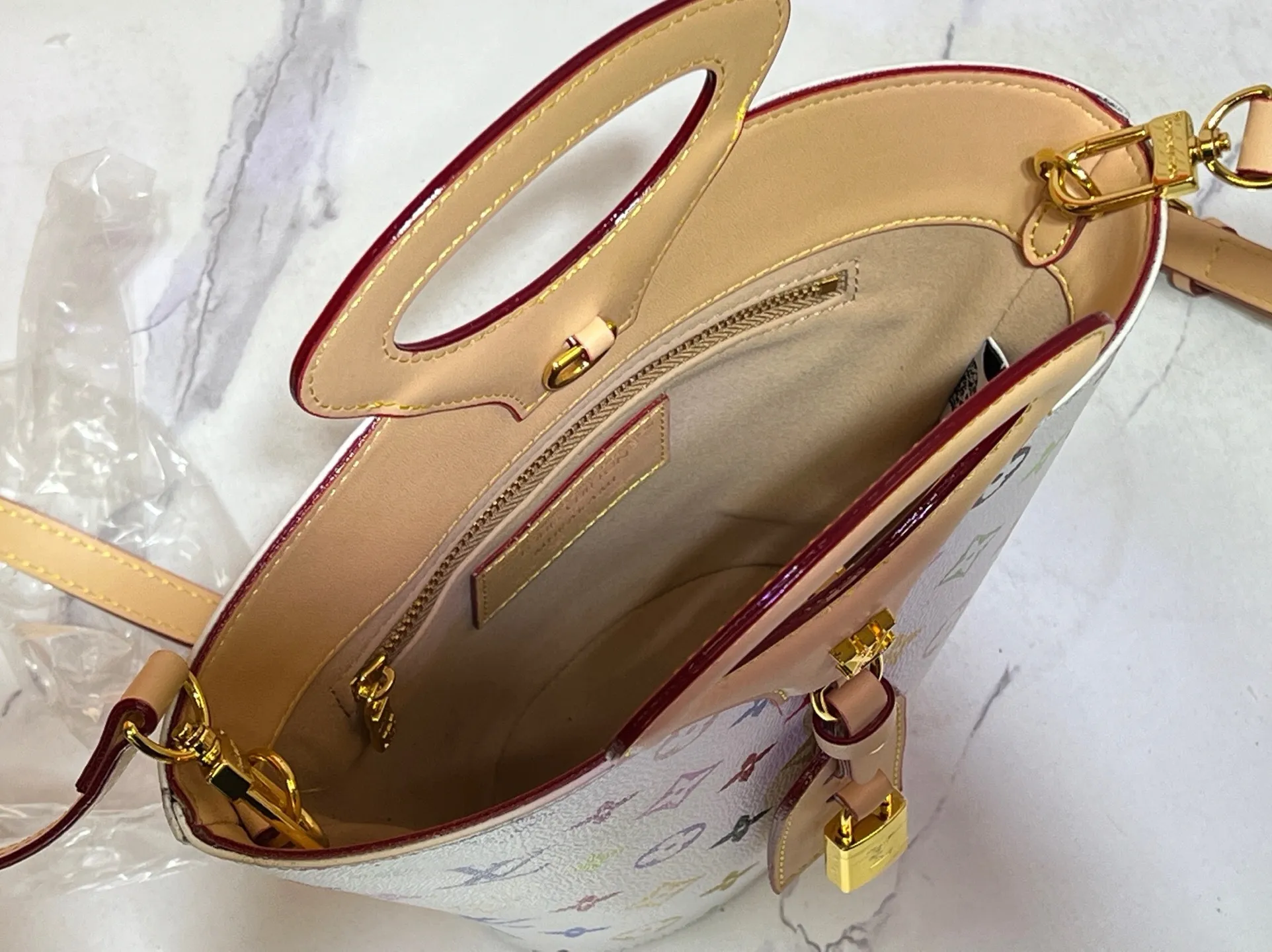 All Categories Official Website "Brand Women's Bags" Women's Bags 💙 LV 2025 New LV Crossbody Bag